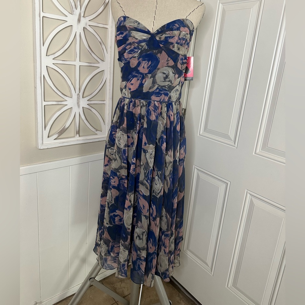Unique Vintage Inspired Style brand strapless floral dress
